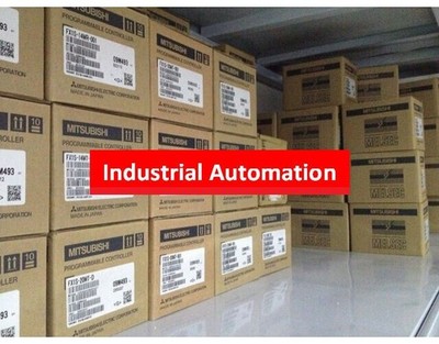 NEW IN BOX   PLC Q38B *ll