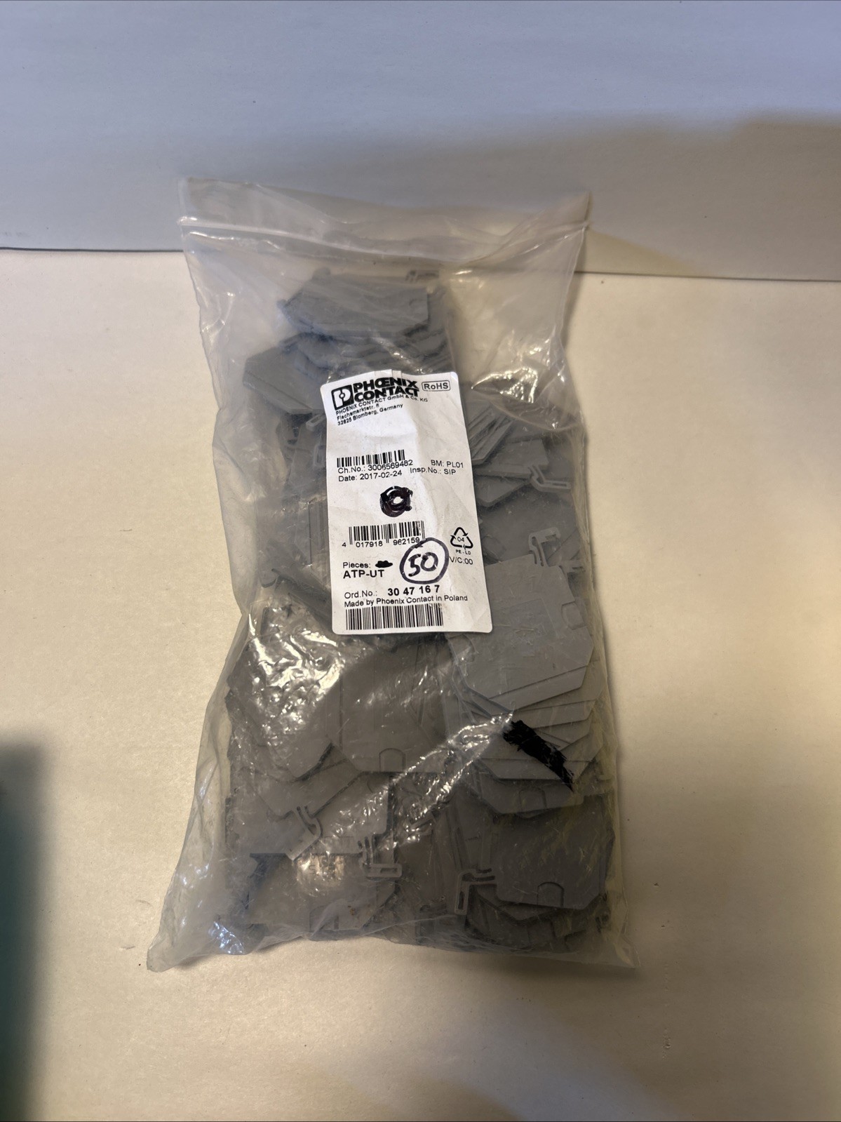 Phoenix Contact ATP-UT / ATPUT 3047167 Bag of 50