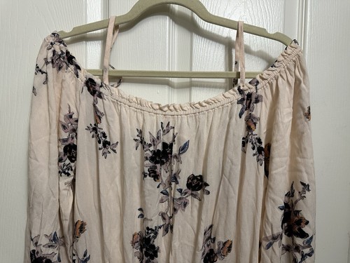Free People Romper Off-the-Shoulder Floral - Cream/Pink - Size Large - Picture 13 of 23