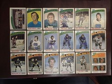 1976-77 OPC lot of 18 feat the Vancouver Canucks & St. Louis Blues with 1 rookie