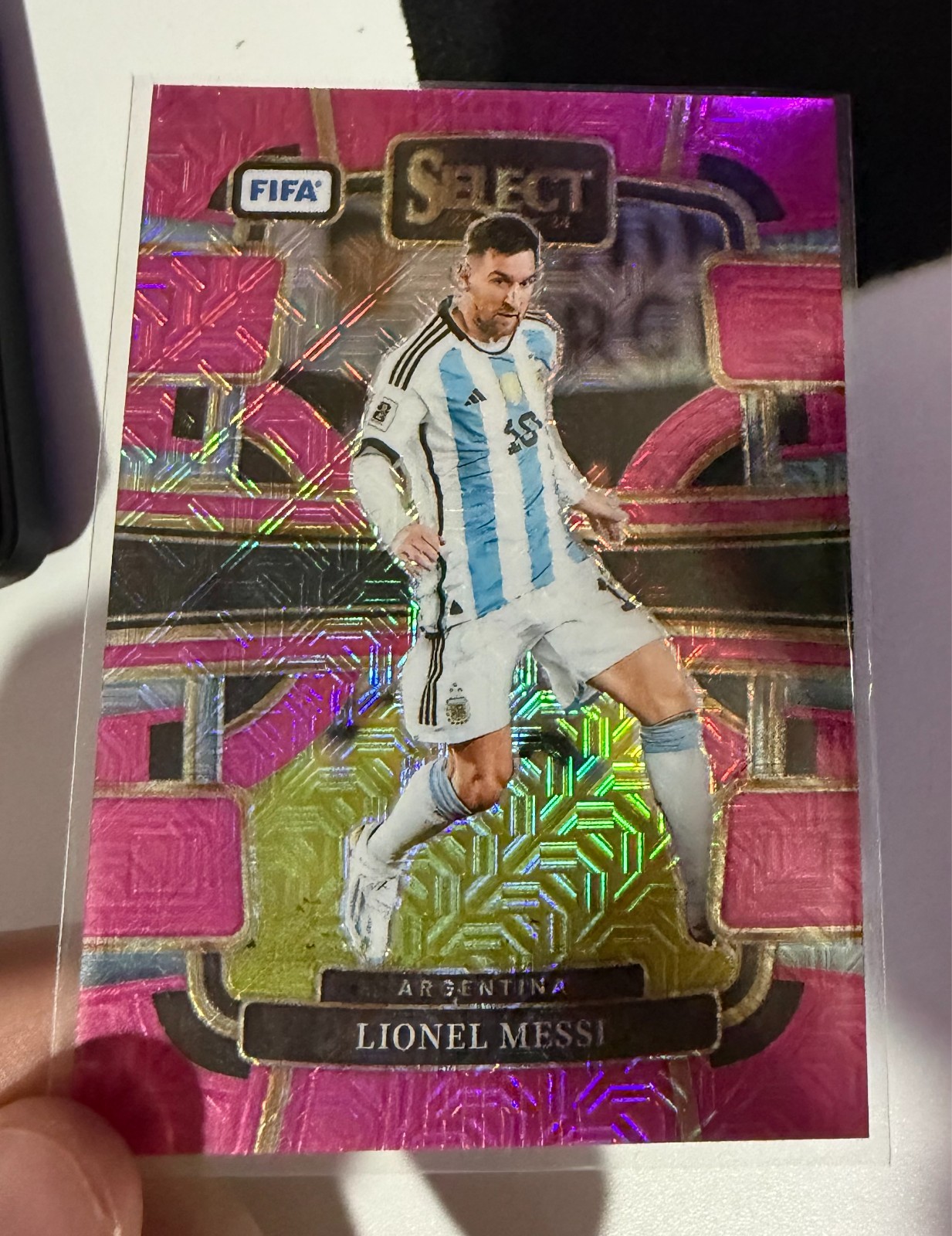 2023-24 PANINI - SELECT - Terrace #75 -  Lionel Messi - Pink Mojo Prizm 117/199