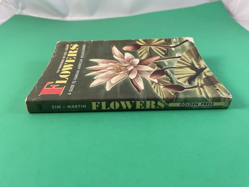 Flowers Golden Nature Guide 1964 Paperback Zim Familiar American Wildflowers PB - Picture 3 of 9