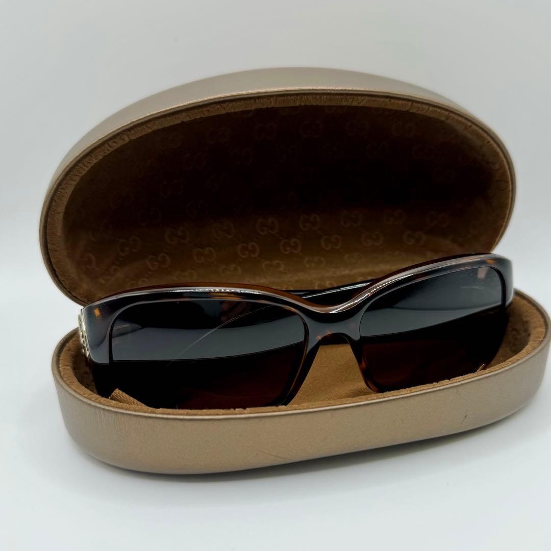 Gucci Tortoiseshell Pattern Crest Sunglasses Gg30… - image 9