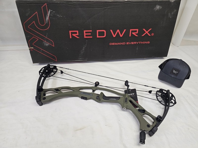 Hoyt RX-9 SHORT DRAW 40 - 50lbs/23" - 27"/Wilderness/Blackout