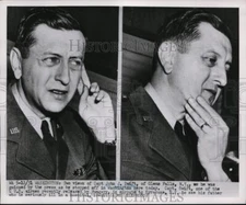 1951 Press Photo Capt John Swift talks with press in Washington - nem37926