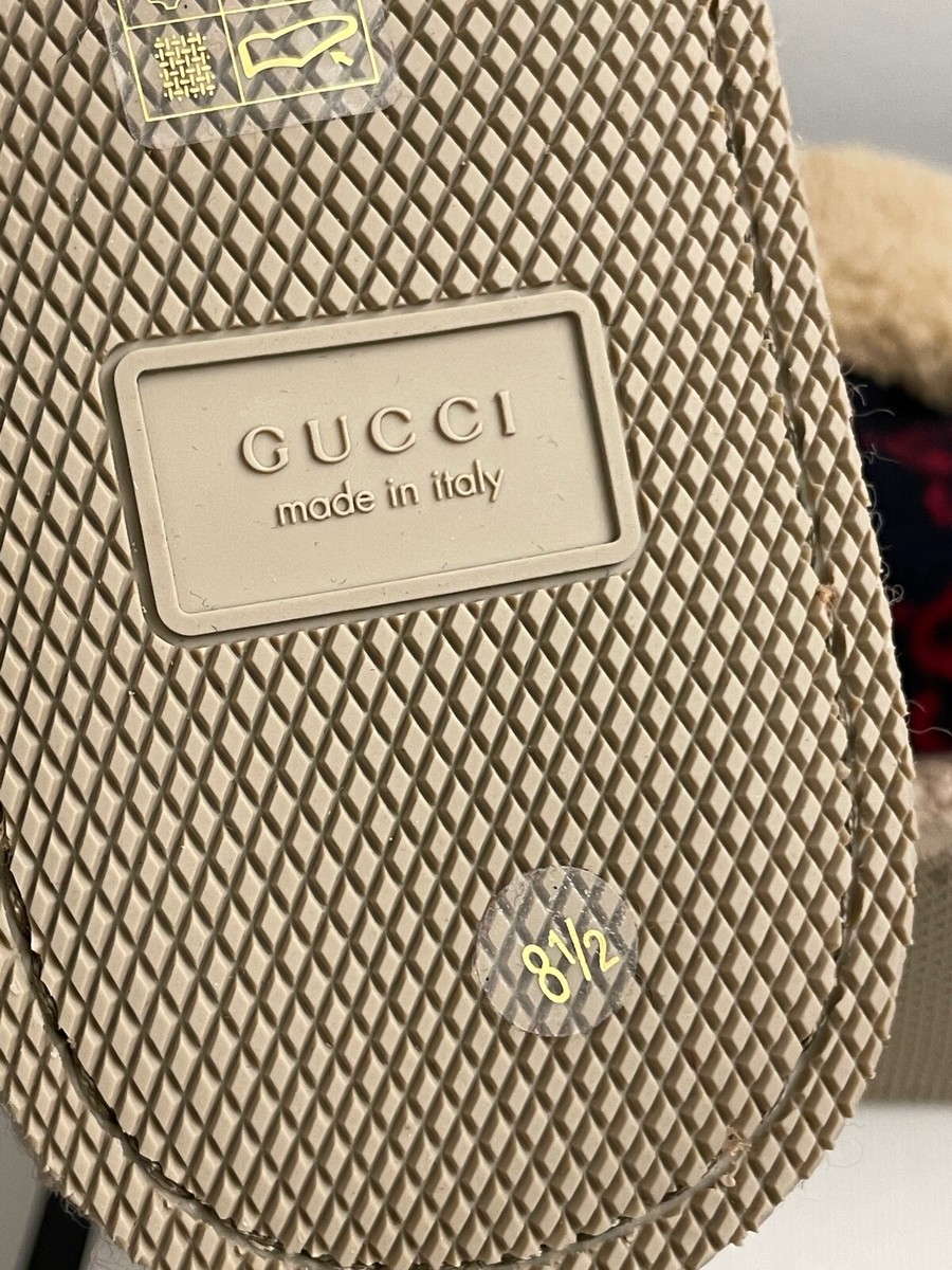 size 8.5 G - Gucci Fria Ankle Boot GG Logo Wool Shearling 