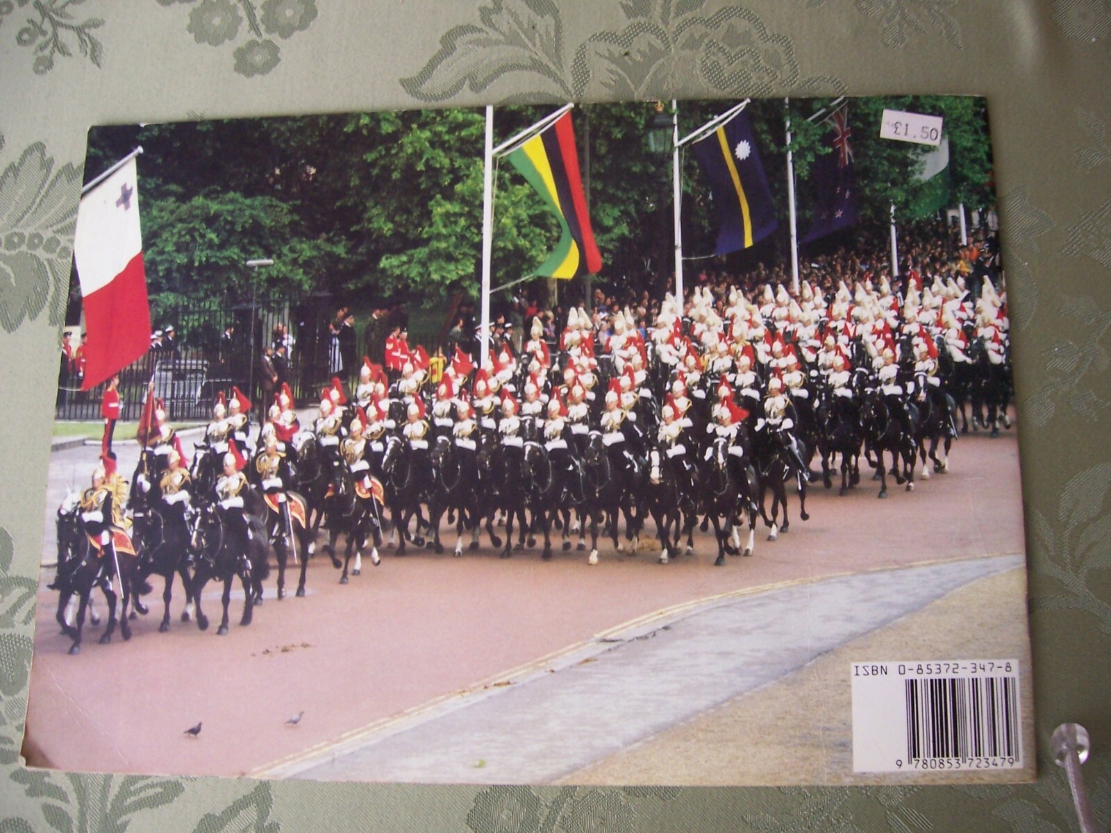 Picture 2 of 9
