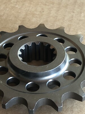 トシ　19センチ 12-18 NC700X CTX700 NEW Genuine Honda Front 16T Drive