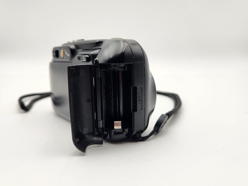 Minolta Freedom Explorer Zoom Multi AF 35mm fotocamera punta e scatta si accende testata - Foto 12 di 15