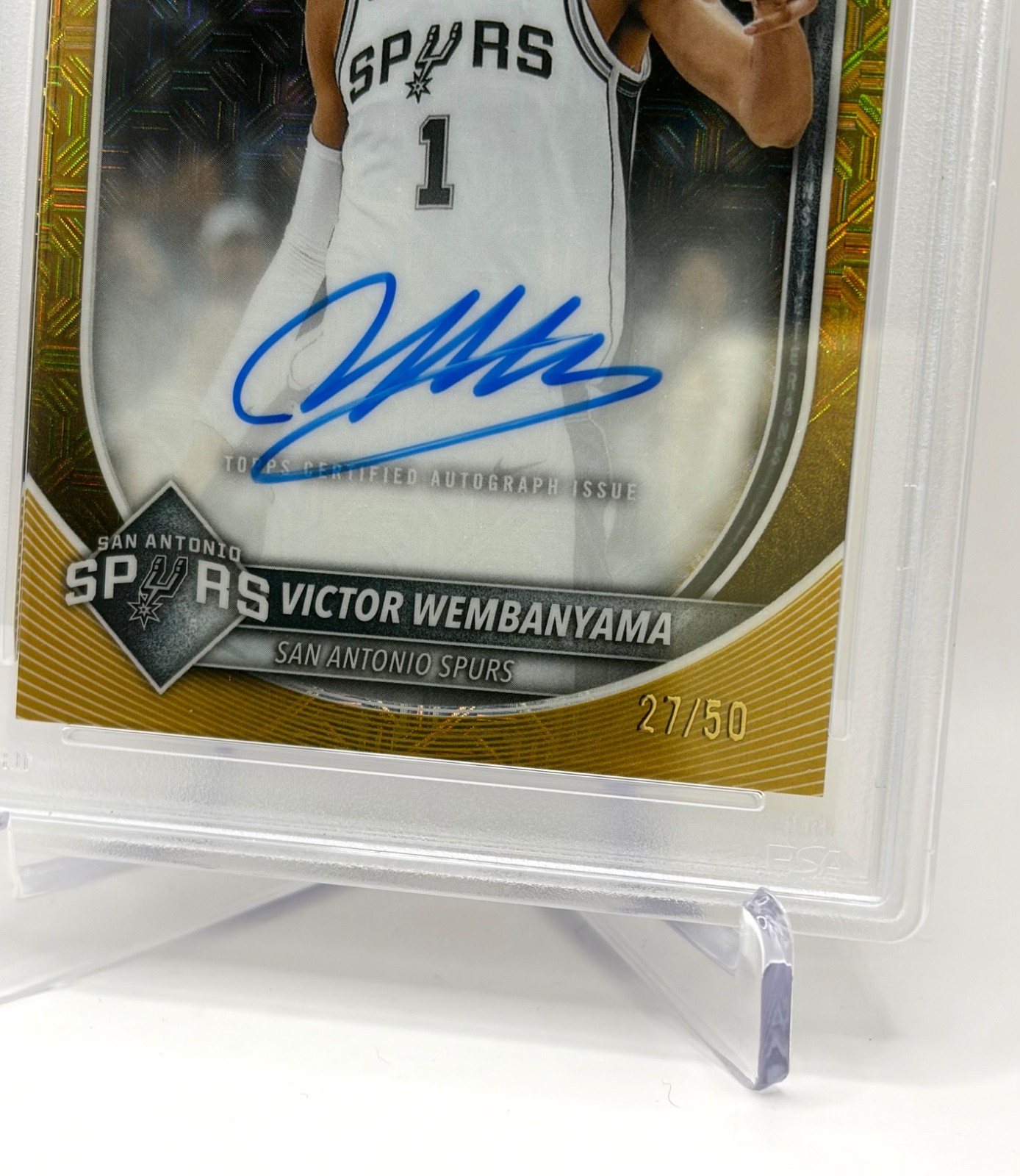 2025 Bowman Victor Wembanyama Gold  PSA 10  /50 view 2