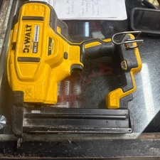 DEWALT DCN681 20V MAX XR 18GA NARROW CROWN STAPLER (Tool Only) DCN 681 Free Ship