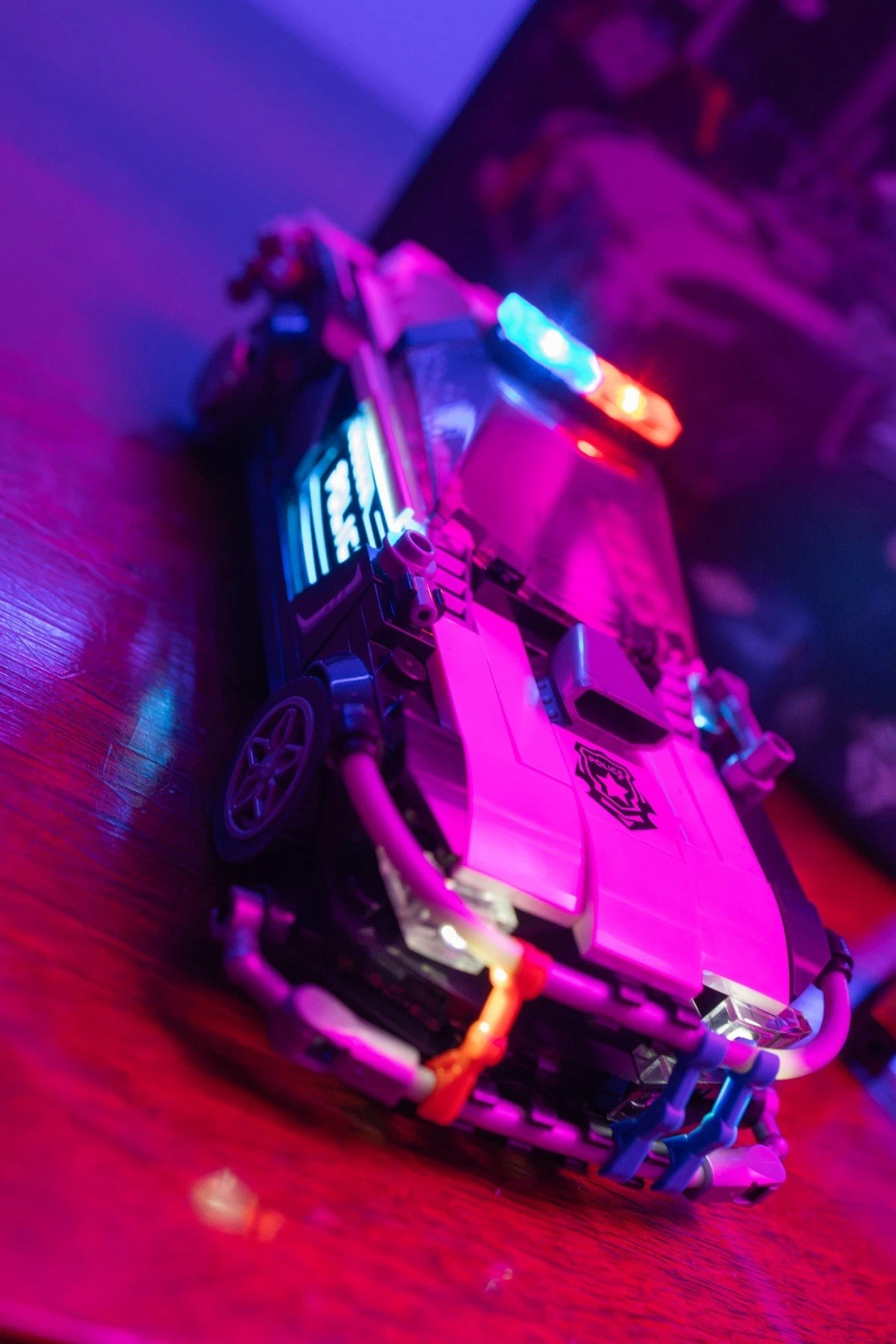 Police Patrol Car Lighting Building Bricks Set - Cyberpunk City - 100% Complete!