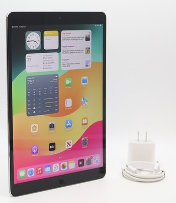 Apple iPad Pro 1st GEN 64GB  Wi-Fi  10.5'' Tablet