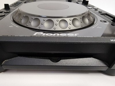 Pioneer CDJ-2000 NXS DJ Multi Player Digital Turntable 2000 Nexus