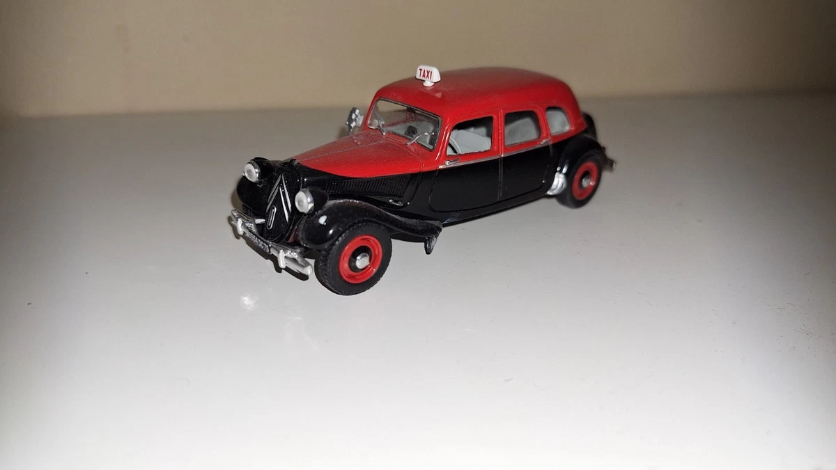 Miniature Solido 1/18 Citroën Traction AV 11 Découvrable 1938 - Marron - Réf 8180