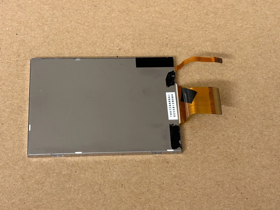 Genuine LCD screen with backlight for Nikon P6000, D5000, P80 camera - Image 2 of 4