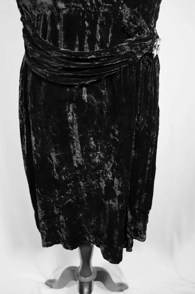 Robe Vintage Années 1940 En Velours De Soie Noir Taille 14-16 - Photo 3/4