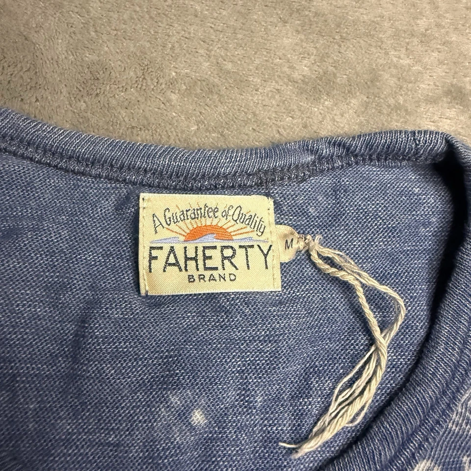 NWOT Faherty T Shirt Men Medium Aztec Blue Indigo Dyed Cotton Pocket Knit Tee - Image 2 of 4