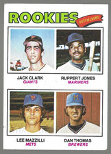 Top 20 Budget 1970s Football Hall of Fame Rookie Cards 27