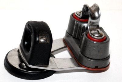 HARKEN CAM CLEAT-WITH SWIVEL BASE AND ROPE FAIRLEAD-WORKING AS IT SHOULD