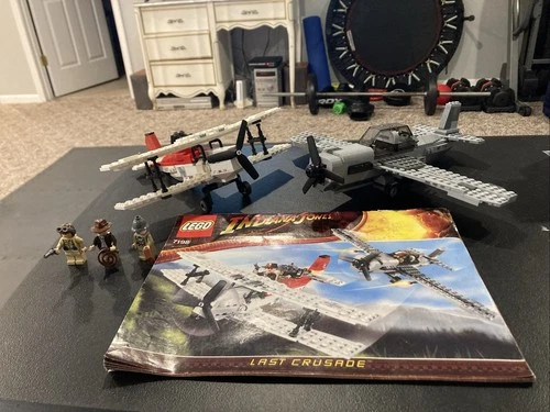2009 LEGO Indiana Jones: Fighter Plane Attack (7198) With Minifig Manual No Box
