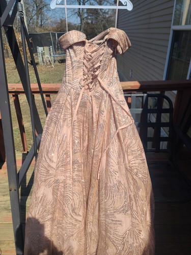 Prom Dress Size 4 - Picture 5 of 5