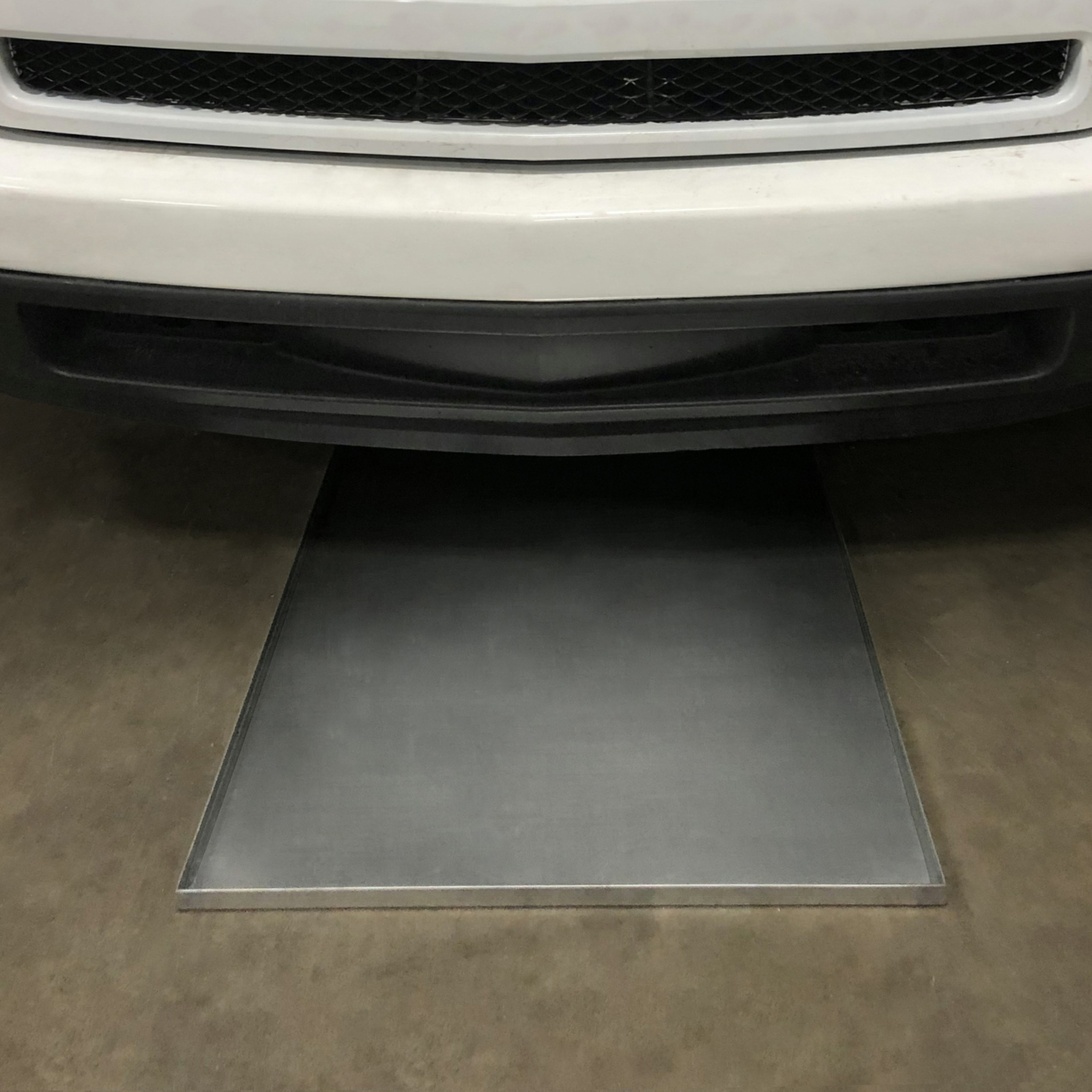 Garage Floor Drip Tray Heavy Duty Steel 47" x 29.13" Metal Oil