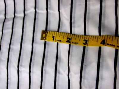  UNCUT UNUSED 45 BY 144'' B/W COTTON BLEND  CRAFT HOME DECOR SEWING FABRIC