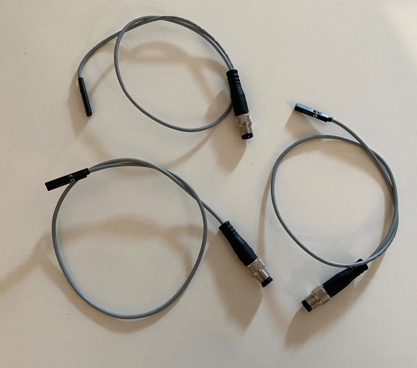 FESTO SMT-10M-PS-24V-E-0.3-L-M8D Proximity Sensors LOT OF 4
