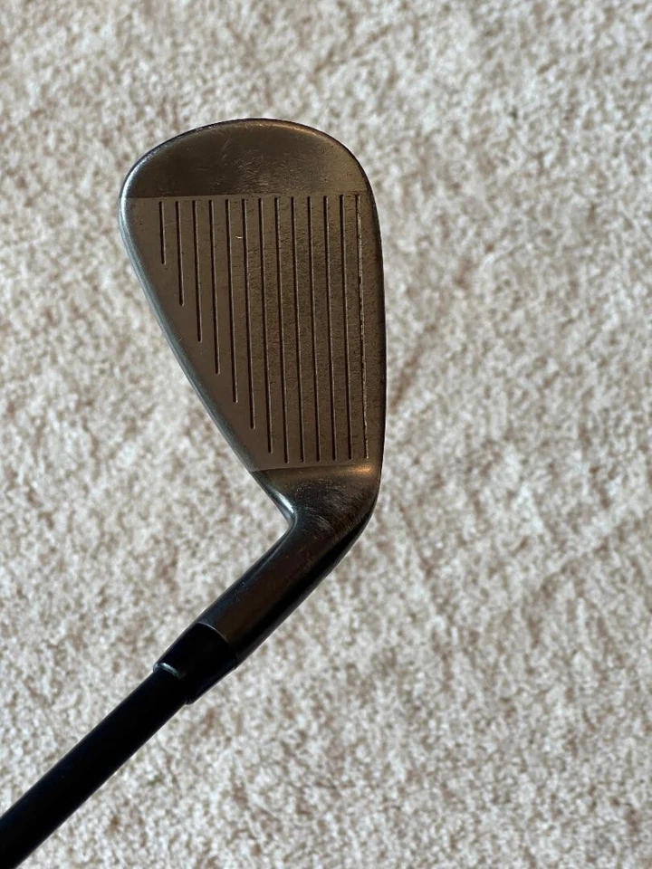 ADAMS IDEA V4 FORGED LEFT HANDED #8 IRON STIFF FLEX EDGE GRAPHITE SHAFT TW GRIP - Image 2 of 4