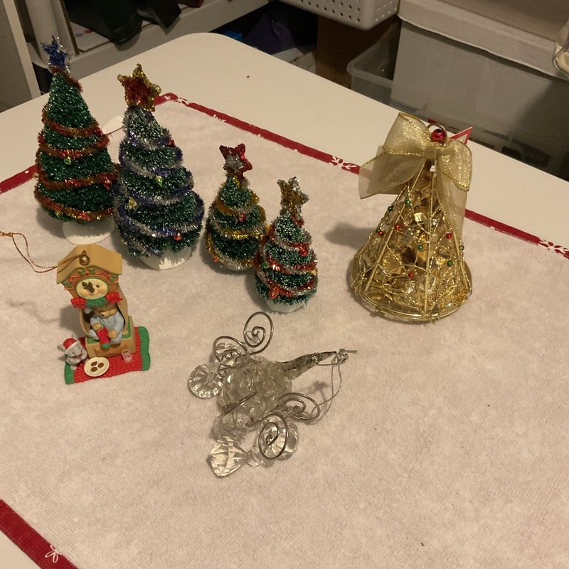 Mixed Christmas Ornaments Vintage-Lot of 7-Pieces