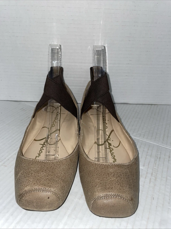 Sapatilhas femininas Jessica Simpson 7,5M marrom balé mandalie elástica cruz alça transversal - Imagem 2 de 4