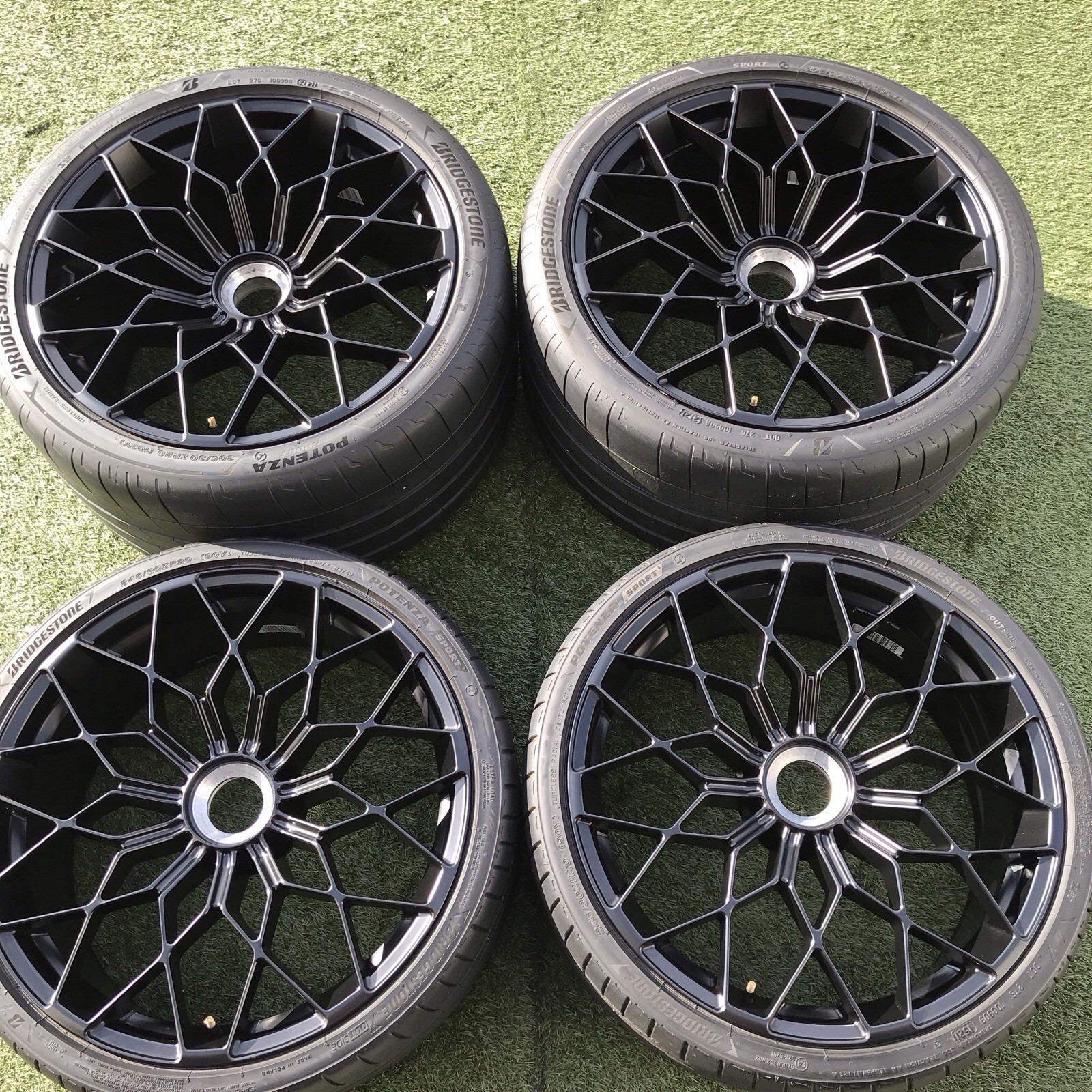 20 LAMBORGHINI STO RIMS TIRES OEM GENUINE STOCK BLACK APPTECH