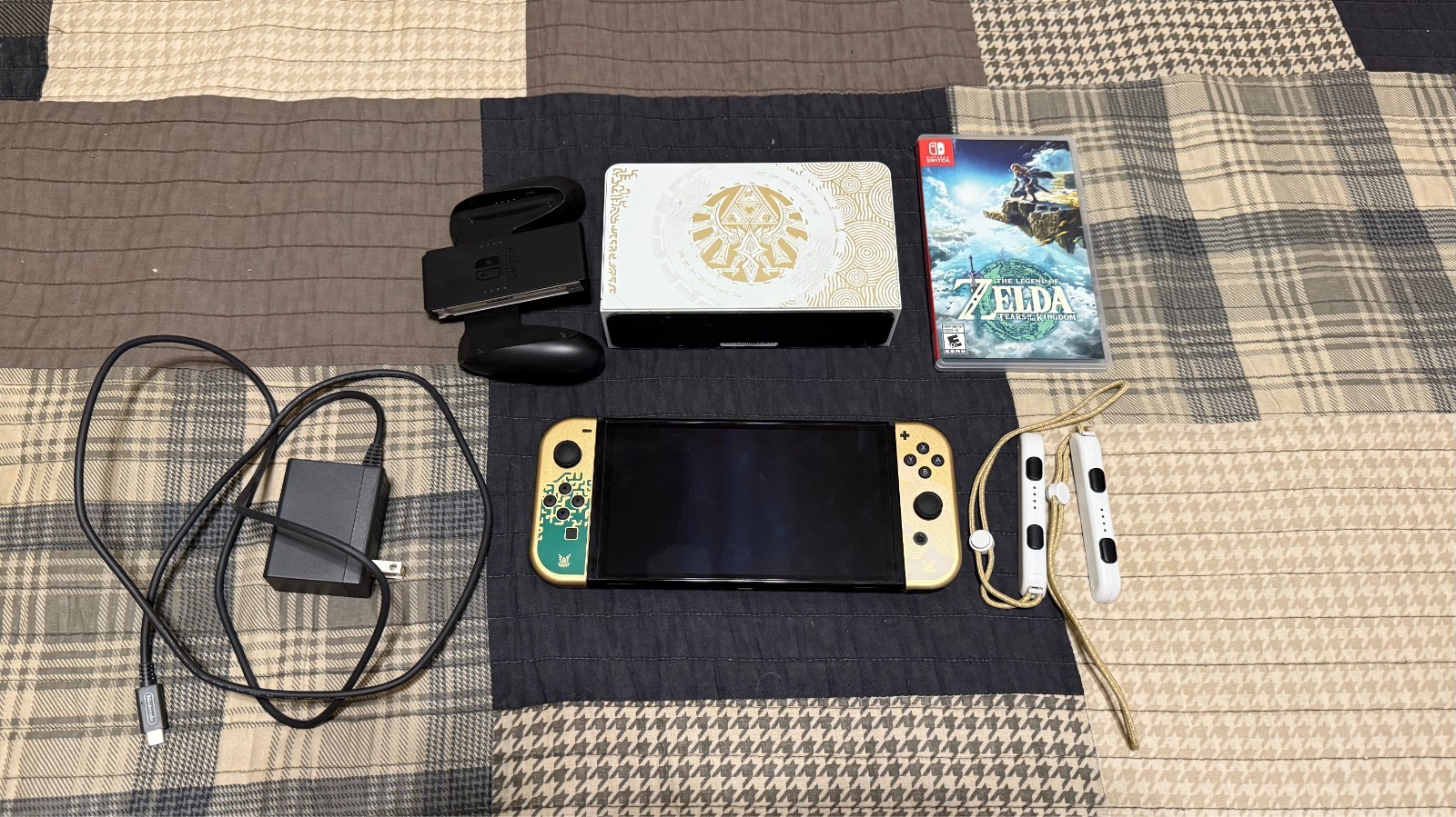 Nintendo Switch OLED TOTK Edition Limited Edition console BARELY USED