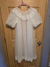 Vintage Miss Elaine Women Nightgown Med Sheer 60s Peignoir Robe Chiffon Lace