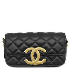 Chanel Shoulder Bag Matelasse Phone Case Black Giant Coco Mark AP3207 865115