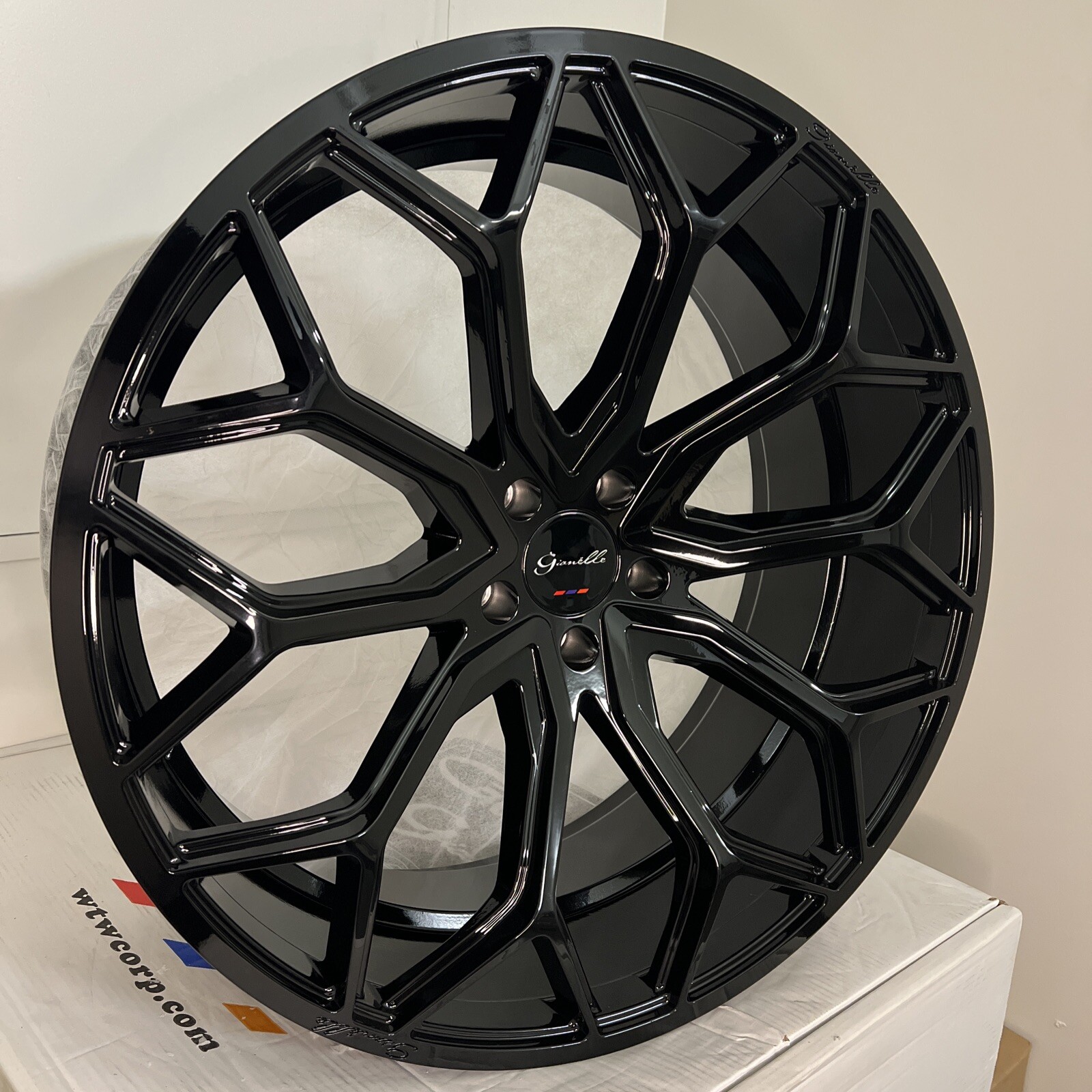 24X10 GIANELLE MONTE CARLO GLOSS BLACK RIM(5X120) CAMARO RANGE ROVER ROLLS ROYCE