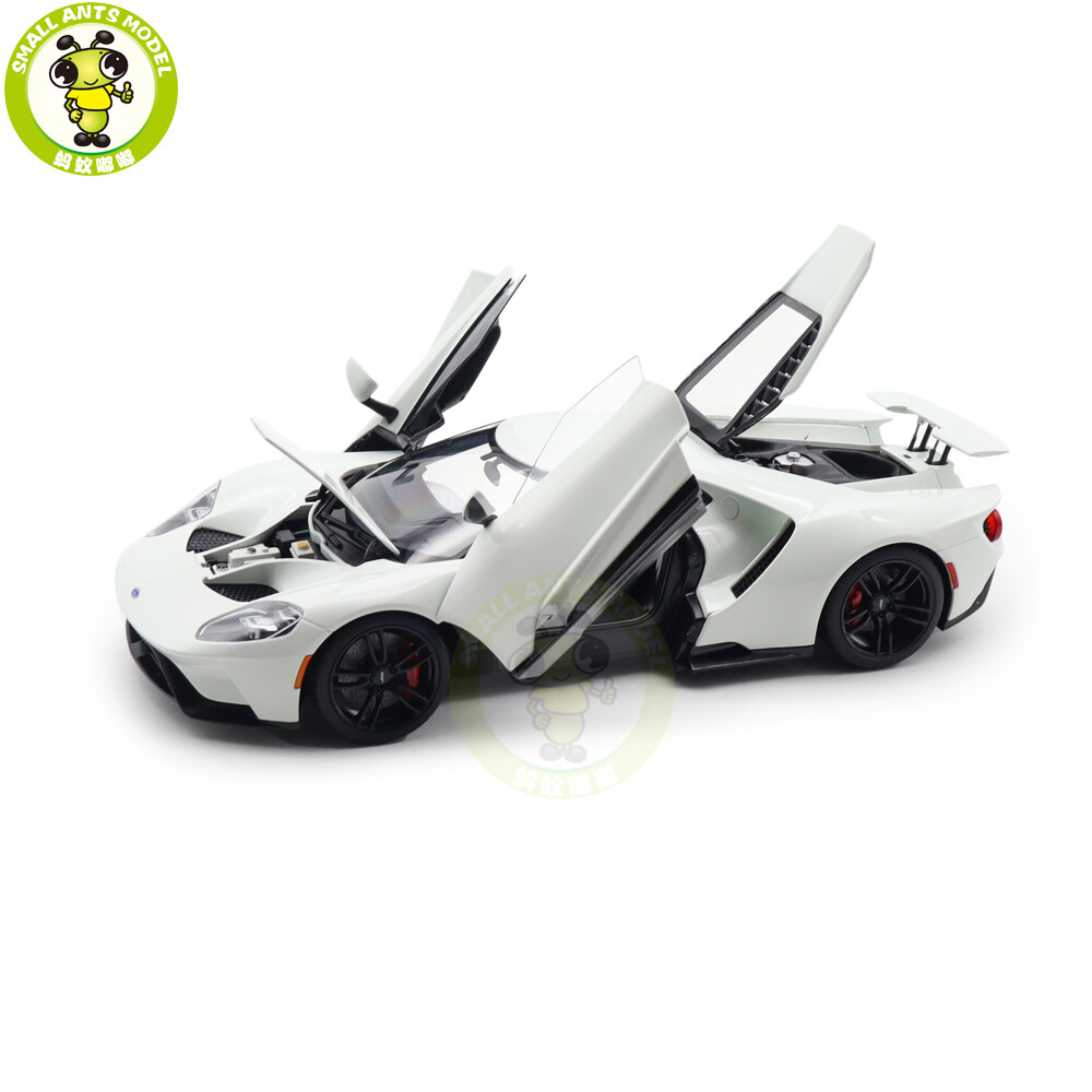 1/18 Autoart 72941 FORD GT 2017 Frozen White Model Car Gifts For