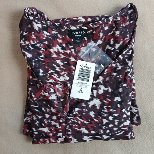 Torrid Women's Harper Short Sleeve Blouse Size 3X Abstract Brushstroke Print NWT - Picture 7 of 14