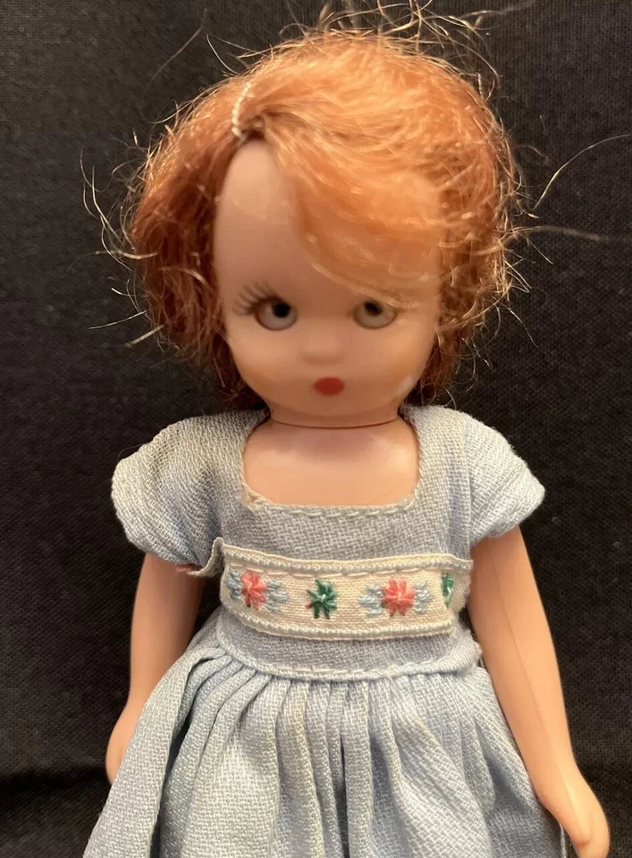 Кукла Nancy Ann Story Book «Big Sister Goes To School» Walker синее платье No60 - Изображение 2 из 4