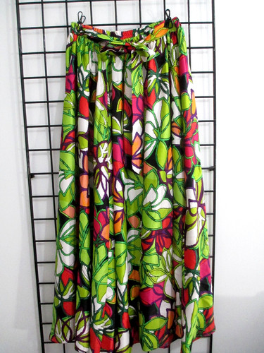 DEJA BLEU 🌸 SIZE MEDIUM==BOLD FLORAL PRINT / PULL ON / MAXI SKIRT