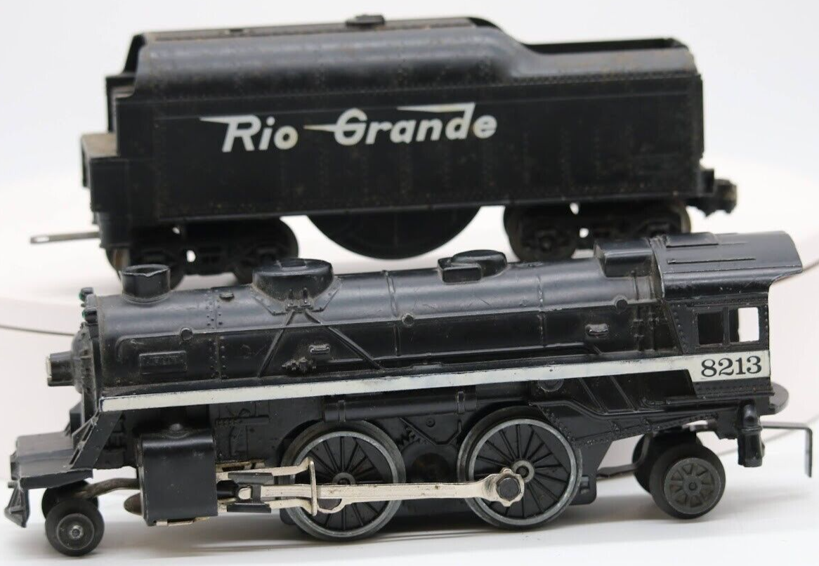 Lionel O Scale 2-4-2 Rio Grande Steam Engine 8213 with Tender 1 48