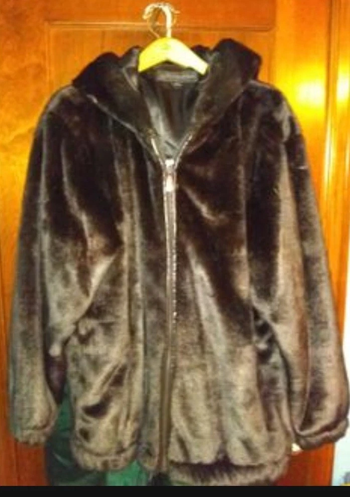 Sergio benini fur best sale coats