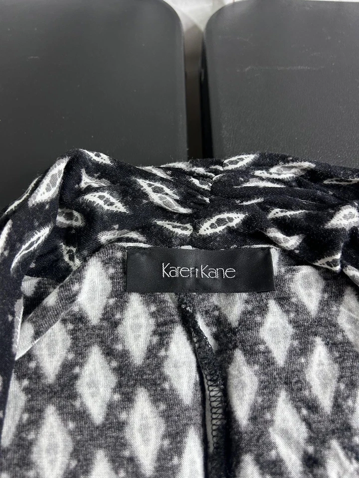 Karen Kane Dress Womens Medium Black White Wrap Surplice V Neck Long Sleeve Ikat - Image 4 of 4