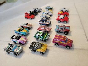 Micro Machines Lot 20 -Ultra Fast, Sparklers, Lights, Deluxe Open Doors - READ