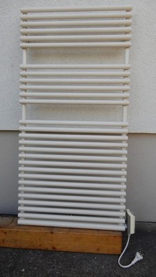 Badheizkörper (Handtuchtrockner) Arbonia jasmin 1208x600mm 230V/900W