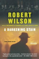 A Darkening Stain Robert Wilson Taschenbuch Kartoniert / Broschiert Englisch