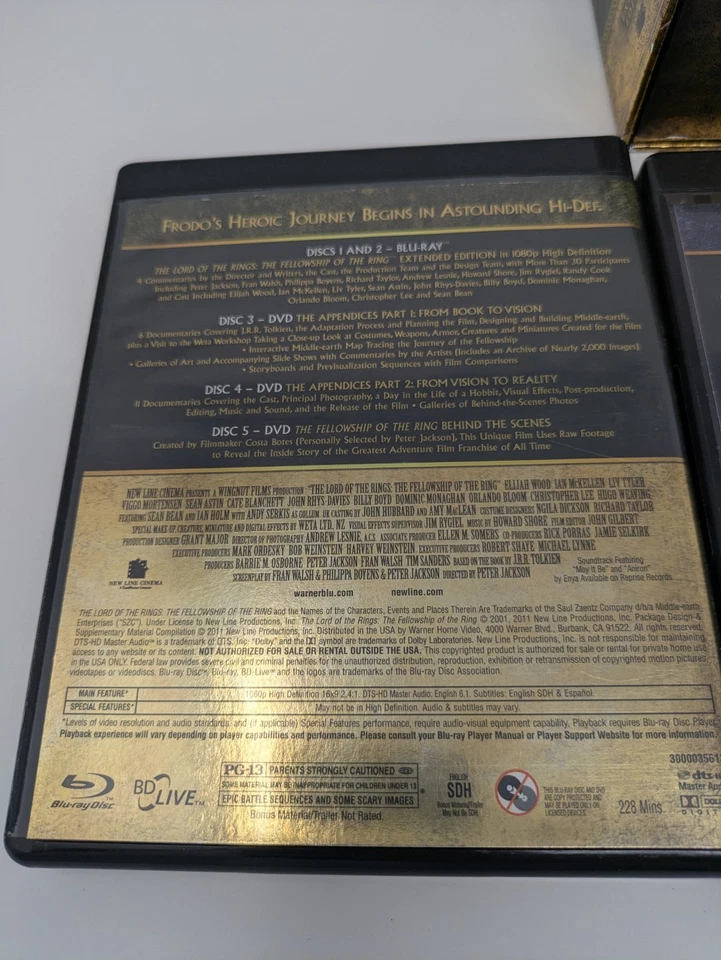 The Lord of the Rings: Extended Trilogy (Blu-ray Disc, 2011, 15-Disc Set) - Image 4 of 4