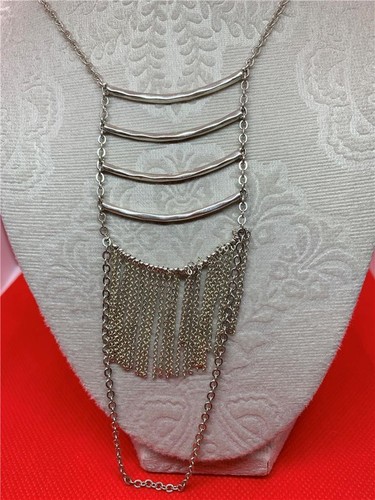 Lucky Brand Silver-Tone Bar Ladder Chain Fringe Statement Necklace - Picture 2 of 5