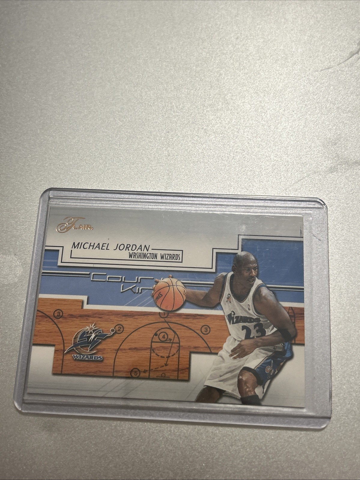 Michael Jordan 2002-03 Fleer Flair Court Kings 22/25 HOF Wizards Insert